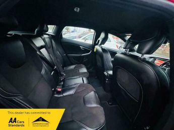 Volvo V40 2.0 D3 R-Design Nav Plus Euro 6 (s/s) 5dr