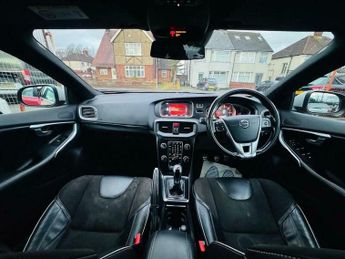 Volvo V40 2.0 D3 R-Design Nav Plus Euro 6 (s/s) 5dr