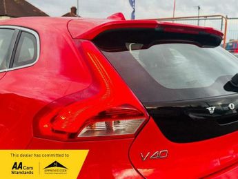 Volvo V40 2.0 D3 R-Design Nav Plus Euro 6 (s/s) 5dr