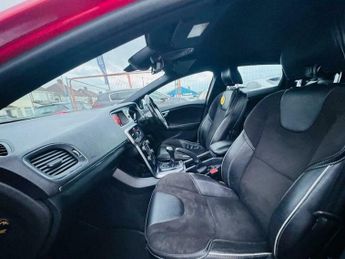 Volvo V40 2.0 D3 R-Design Nav Plus Euro 6 (s/s) 5dr