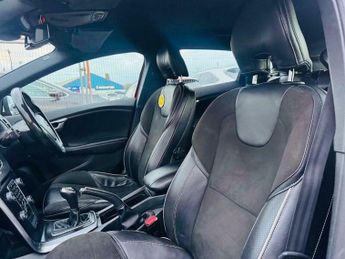 Volvo V40 2.0 D3 R-Design Nav Plus Euro 6 (s/s) 5dr