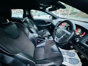 Volvo V40 2.0 D3 R-Design Nav Plus Euro 6 (s/s) 5dr