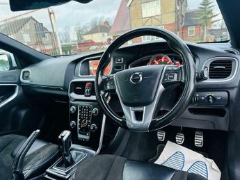 Volvo V40 2.0 D3 R-Design Nav Plus Euro 6 (s/s) 5dr