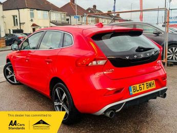 Volvo V40 2.0 D3 R-Design Nav Plus Euro 6 (s/s) 5dr