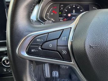 Renault Captur S EDITION TCE EDC