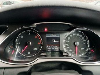 Audi A4 Avant 2.0 TDI S line Multitronic Euro 5 (s/s) 5dr