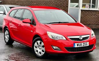 Vauxhall Astra 1.7 CDTi ecoFLEX ES Sports Tourer Euro 5 5dr