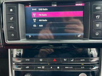 Jaguar XE 2.0 GTDi R-Sport Auto Euro 6 (s/s) 4dr