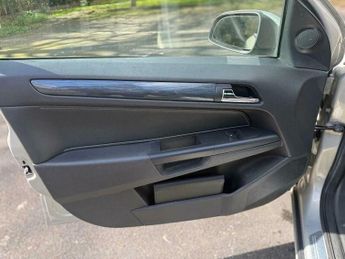 Vauxhall Astra 1.8i 16v Design 5dr