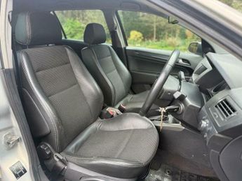 Vauxhall Astra 1.8i 16v Design 5dr