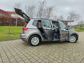 Volkswagen Golf 1.6 TDI BlueMotion Tech S DSG Euro 6 (s/s) 5dr