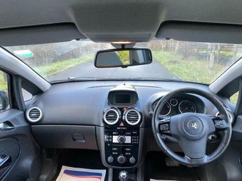 Vauxhall Corsa 1.4i 16v Design 5dr (a/c)