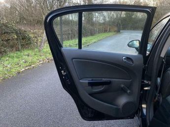 Vauxhall Corsa 1.4i 16v Design 5dr (a/c)