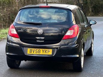 Vauxhall Corsa 1.4i 16v Design 5dr (a/c)