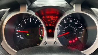 Nissan Juke 1.6 Tekna SUV 5dr Petrol XTRON Euro 6 (117 ps)