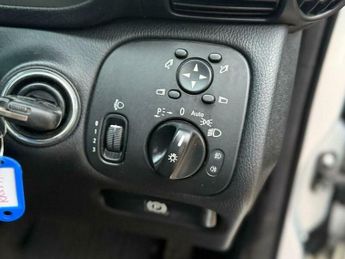 Mercedes-Benz C Class 1.8 C180 Kompressor Avantgarde SE 4dr