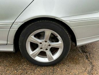 Mercedes-Benz C Class 1.8 C180 Kompressor Avantgarde SE 4dr