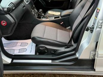 Mercedes-Benz C Class 1.8 C180 Kompressor Avantgarde SE 4dr