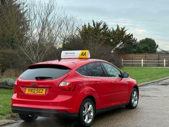 Ford Focus 1.6 Zetec Powershift Euro 5 5dr