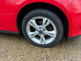 Ford Focus 1.6 Zetec Powershift Euro 5 5dr