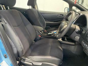 Nissan Leaf 30kWh Acenta Auto 5dr