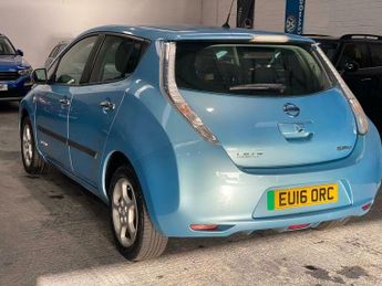Nissan Leaf 30kWh Acenta Auto 5dr