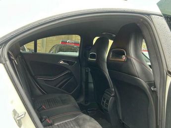 Mercedes-Benz CLA 2.1 CLA200d AMG Line Coupe 7G-DCT Euro 6 (s/s) 4dr