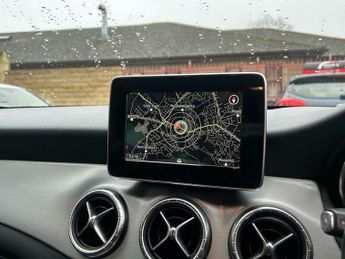 Mercedes-Benz CLA 2.1 CLA200d AMG Line Coupe 7G-DCT Euro 6 (s/s) 4dr