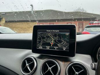 Mercedes-Benz CLA 2.1 CLA200d AMG Line Coupe 7G-DCT Euro 6 (s/s) 4dr