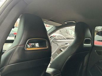 Mercedes-Benz CLA 2.1 CLA200d AMG Line Coupe 7G-DCT Euro 6 (s/s) 4dr