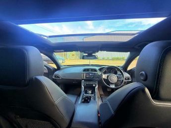 Jaguar XE 2.0d R-Sport Auto Euro 6 (s/s) 4dr