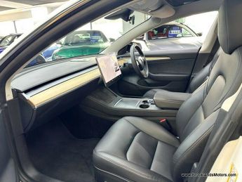 Tesla Model 3 LONG RANGE AWD [SAT NAV, LEATHER, HEATED SEATS, HEATED STEERING 