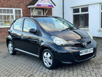 Toyota AYGO 1.0 VVT-i Black Euro 4 5dr (AC)
