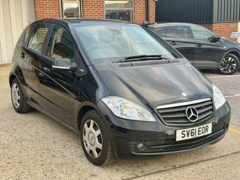 Mercedes A Class 1.5 A160 BlueEfficiency Classic SE 5dr