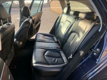 Mercedes-Benz E Class 3.0 E320 CDI Avantgarde G-Tronic 5dr