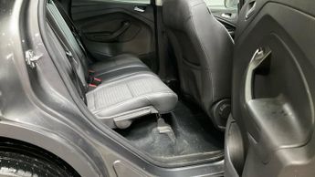 Ford Kuga 1.5 TDCi Titanium SUV 5dr Diesel Powershift Euro 6 (s/s) (120 ps