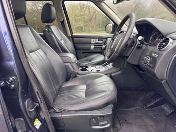 Land Rover Discovery SDV6 GRAPHITE
