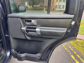 Land Rover Discovery SDV6 GRAPHITE