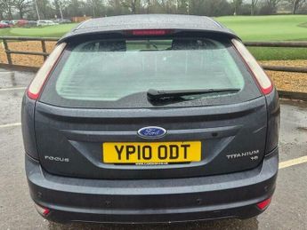 Ford Focus 1.6 Titanium 5dr
