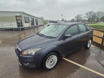 Ford Focus 1.6 Titanium 5dr