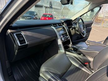 Land Rover Discovery 3.0 SD V6 HSE Auto 4WD Euro 6 (s/s) 5dr