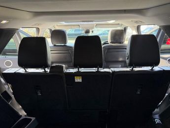 Land Rover Discovery 3.0 SD V6 HSE Auto 4WD Euro 6 (s/s) 5dr