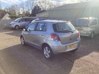 Toyota Yaris 1.33 Dual VVT-i TR Hatchback 5dr Petrol MultiMode Euro 4 (s/s) (