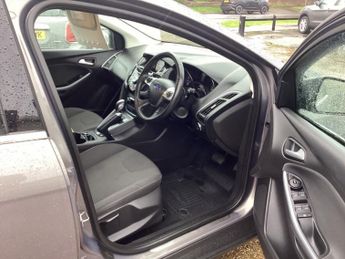 Ford Focus 1.6 Titanium Navigator Estate 5dr Petrol Powershift Euro 5 (125 