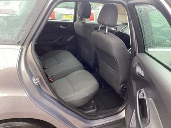 Ford Focus 1.6 Titanium Navigator Estate 5dr Petrol Powershift Euro 5 (125 