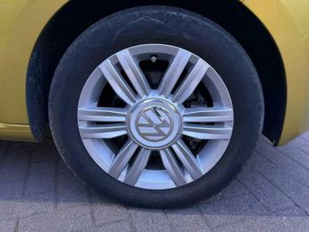 Volkswagen Up 1.0 up! beats Hatchback 3dr Petrol ASG Euro 6 (60 ps)