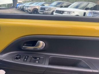 Volkswagen Up 1.0 BlueMotion Tech High up! Hatchback 3dr Petrol ASG Euro 6 (s/