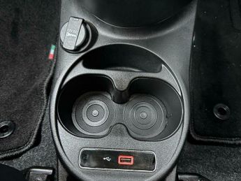 Fiat 500C 1.2 Lounge Convertible 2dr Petrol Dualogic Euro 6 (s/s) (69 bhp)