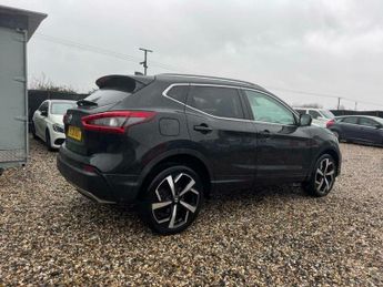 Nissan Qashqai 1.3 DIG-T Tekna DCT Auto Euro 6 (s/s) 5dr