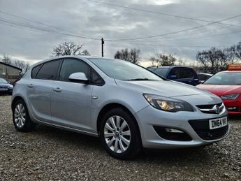Vauxhall Astra 1.6 CDTi ecoFLEX Design Hatchback 5dr Diesel Manual Euro 6 (s/s)